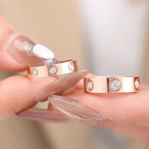 Fujiu Jewelry customized 18k gold ring for men and women rose gold color love classic wide and narrow version couple ring wedding deposit balance