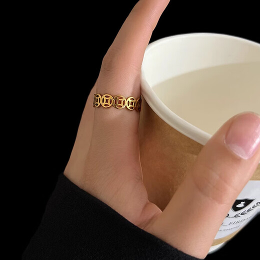 Fat Donglai's same style gold copper coin ring New Year's Bafanglaicai 2025 new plain ring ring for best friend Qianduo Bafanglaicai copper coin ring Qianduoduo US code No. 7 105-120Jin Jin equals 0.5kg counter