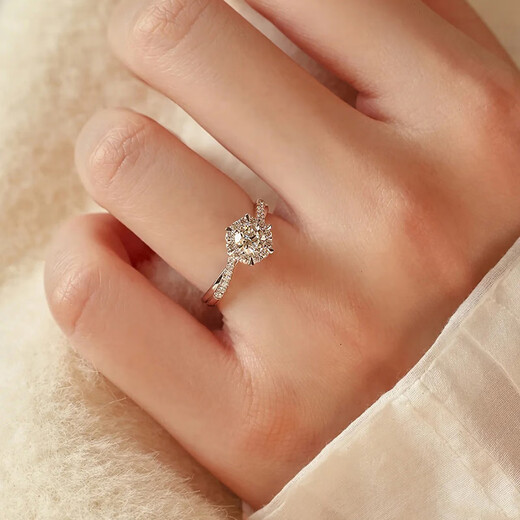 Pt950 Platinum Star Twisted Arm Moissanite Diamond Ring Couple Rings Valentine's Day Gift for Girlfriend 520 Light Luxury Twisted Wall Group Set with Main Diamond - 50 Points Live Style Adjustable Size