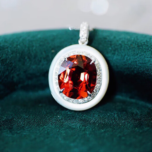 Orenchi necklace for women, natural rubellite 18K gold and diamond pendant, luxury jewelry, wedding anniversary, birthday gift for wife, rubellite and diamond white mother-of-pearl necklace, main stone 5.2ct