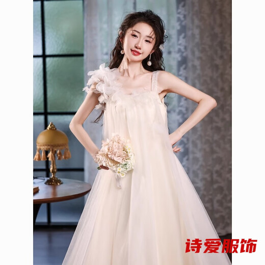 Dongyan dressing gown female bride wedding fairy suspender engagement dress new style French travel photography light wedding dress small white M