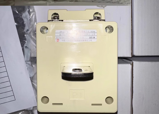 Dayi mutual dry type current transformer DYH-0.66 100*85 4000/1 5VA 0.5