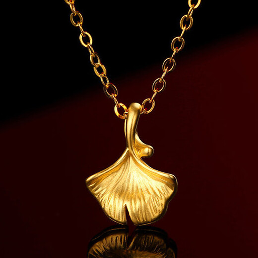 He Jiagong Old Phoenix 24K gold pendant 999 pure gold temperament leaf necklace women's niche clavicle chain 0.01g same style pendant + o-shaped chain