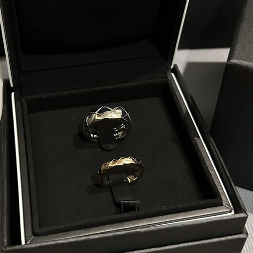 Mengpao 2025 new small fragrant diamond ring row ring 18K gold stone pair ring cococruch women's ring style deposit