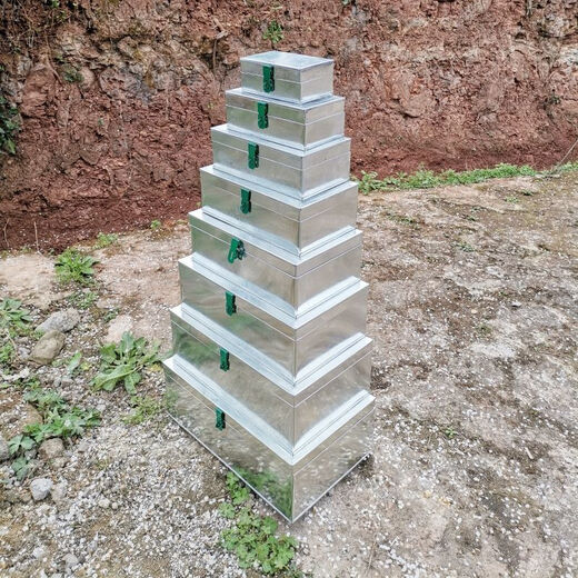 Vinoa iron box iron box large hardware tool box custom storage box storage box trunk tin box with lock No. 8 iron box length 15*width 9*height 6 with padlock