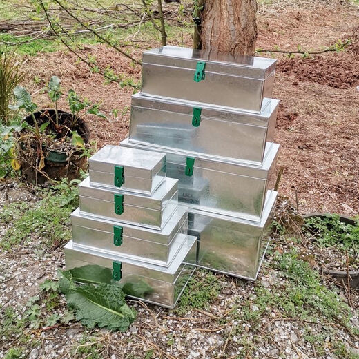 Vinoa iron box iron box large hardware tool box custom storage box storage box trunk tin box with lock No. 8 iron box length 15*width 9*height 6 with padlock