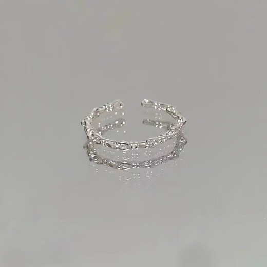 Minimalist ins silver women's ring niche sweetheart twisted braided ring love ring simple ring fine knotted vine love ring two-piece set