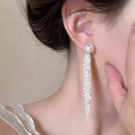 Core Luxury Night Dream Pearl Tassel Earrings Women's No Piercing Ear Clip Earrings Niche Design Earrings Imitation Pearl New Earrings Tassel Earrings