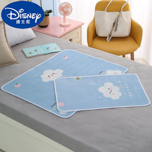 Disney (Disney) Washable urine separator for babies in summer waterproof and breathable baby newborn cool silk mat urine separator large size Mengduo small dinosaur [Class A cool silk] (one pack) 50x70 cm [washable]