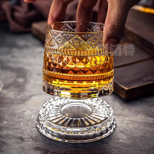 Depinte decompression fun luminous rotating whiskey cup foreign wine rotating cup crystal glass household beer glass water cup star diamond cup 254ml 1 piece