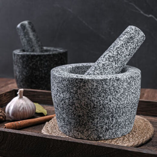 Shantou Lincun garlic pounding jar stone household jar type garlic pounding stone mortar, original garlic mortar, medicine jar, stone grinder, black granite special number 18 cm jar type polished stone mortar for delivery