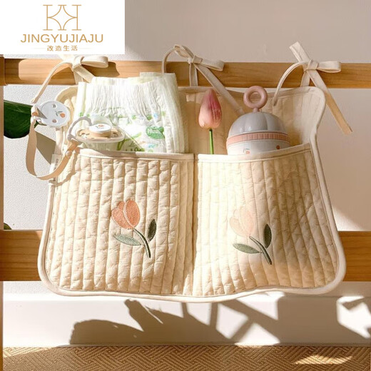 Ins Korea 2021 new baby crib storage hanging bag storage storage bag diaper diaper bottle hanging bag bear hanging bag large size