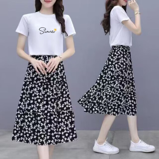 FHHUABD小个子连衣裙套装女夏天2025新款t恤碎花裙两件套学生半身裙子女 6198#白色上衣+裙子 均码 m