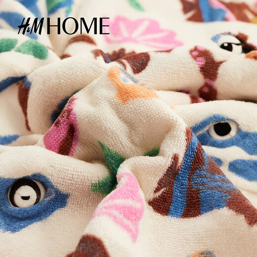 H&M 2025 new autumn girls fruit pattern shawl style towel bathrobe 1214194 light beige/sea life 300g60x70