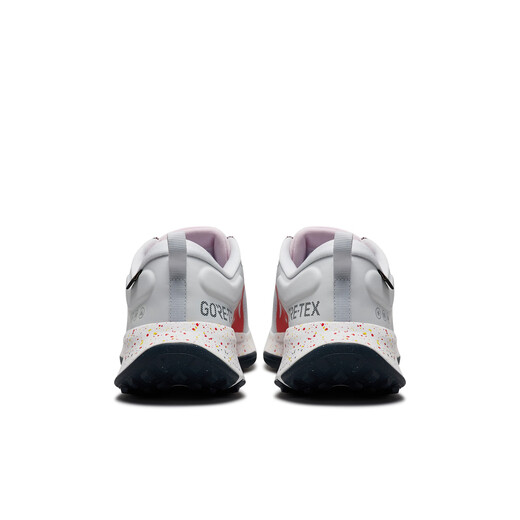 Nike (Nike) Offizieller Juniper Trail 2 Gore-Tex wasserdichte Männer-Langlaufschuhe HM9734 002 Platin-Gold/Weiß/Mysteriöses Feuerwerk/Schaumpulver 42