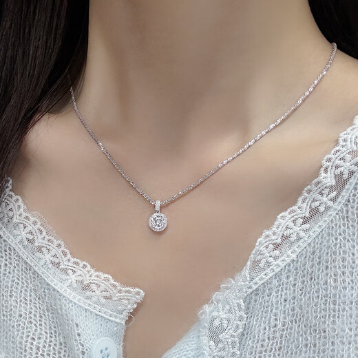 Zhou Taisheng's brilliant galaxy necklace sterling silver S925 crushed ice light luxury classic sweater chain birthday gift for girlfriend