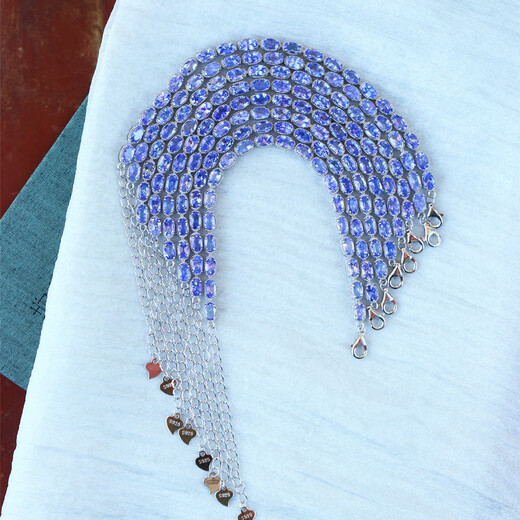 Chiying 2025 new trendy high-quality colored gemstones natural tanzanite sterling silver inlaid bracelet women's colored gemstone hand jewelry gift. One piece will be sent randomly. The bare stone is about 5*3MM.