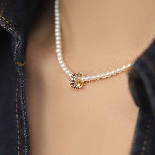 Chishe 18K gold rivets engraved Passepartout cylinder pendant sweet cool niche geometric fashion necklace pendant ins versatile light gold in stock