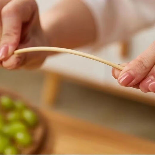 Jijia Bo Zai Cake Bamboo Sticks Special Commercial Wholesale BBQ Oden Sauce Fragrant Oden Fruit Disposable Sticks Length 15cm*Bold 3mm 200 pieces