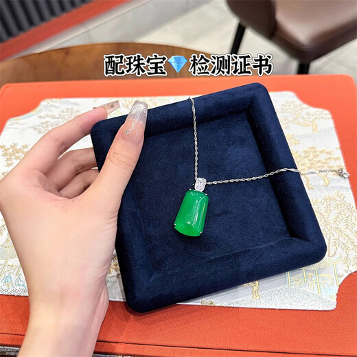 LAST KISS new Chinese style chalcedony Wu Shi brand pendant necklace for women 2025 new trendy 925 silver green sweater chain for birthday gift mini Wu Shi brand necklace