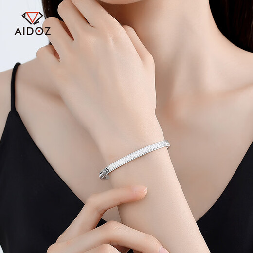 Aido diamond pt950 platinum copper coin bracelet for women platinum lucky round bracelet wide face semi-solid inner diameter 54mm weight 15.32 grams thick about 4.8mm