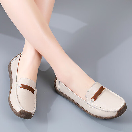 
Western Region Camel Beanie Shoes Women's Shoes 2025 New Summer Sandals Genuine Leather Flat Shoes Breathable Soft Sole Hollow Old Man Mother Shoes 826 Black Hollow 37