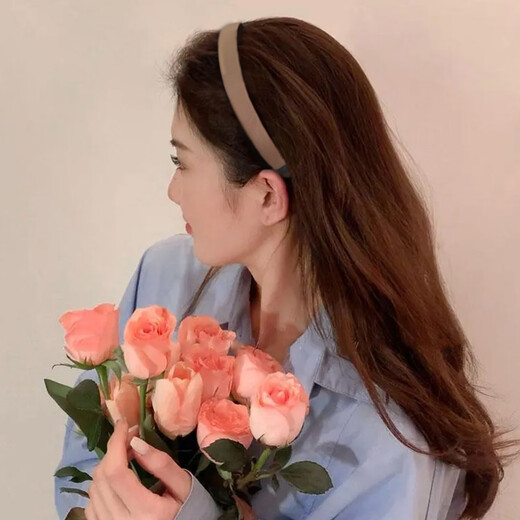 Jiao Xuefei's new satin headband for face washing, special sports headband, invisible, hairpin, hairpin, headband, coffee color 1 piece