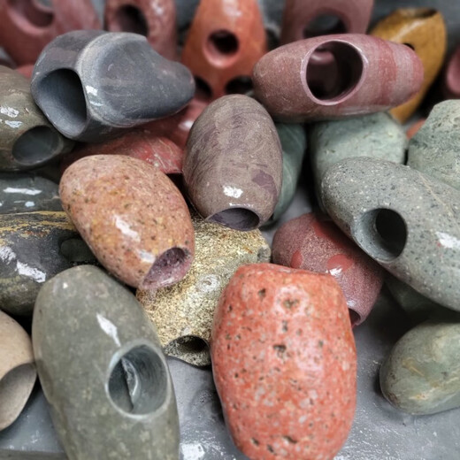 Runhuanian Real Stone Fish Nest Hide House Fish Tank Shrimp Aquarium Landscaping Decoration Turtle Terrace Hidden Cave Breeding House Double Pass Through Raw Stone Production Outer Diameter Length 5.5-8cm