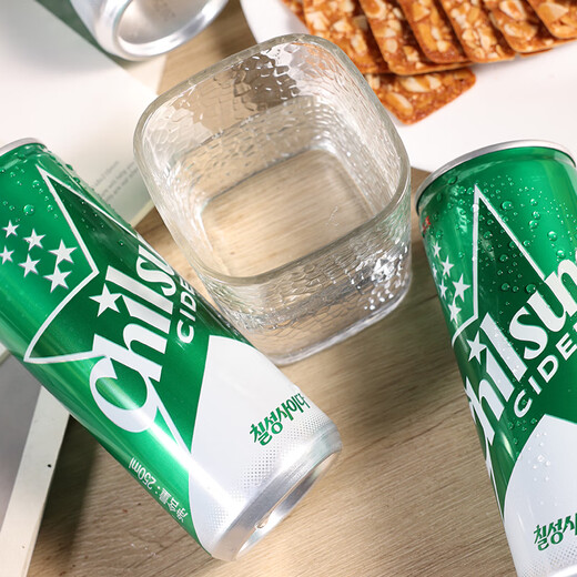 LOTTE Seven Star Ice Lemon Flavored Carbonated Soda Zero Fat Bubbles Refreshing Ice and Thirst-Quinifying Summer Must-Have Original from Korea