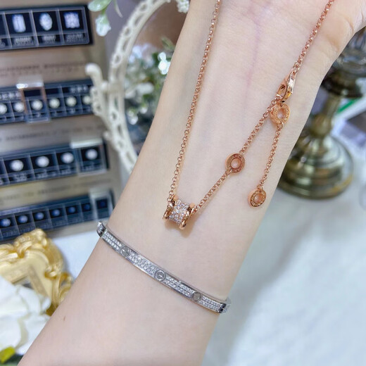 Fat Donglai's same style small waist 18K gold pendant Zhou Huanfu 18K gold necklace Au750 rose gold with diamonds large 18K rose gold small waist necklace