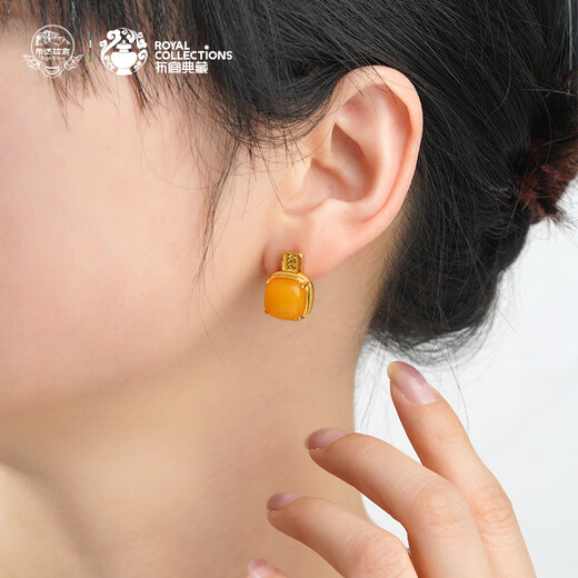 Potala Palace Beeswax Luman Zaki Pendant Necklace Amber Zodiac Year Earrings Earrings Earrings Women's Birthday Gift for Girlfriend