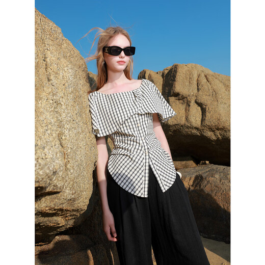 Sancai 2025 new summer style ruffled one-line collar plaid shirt slit waist top elegant M
