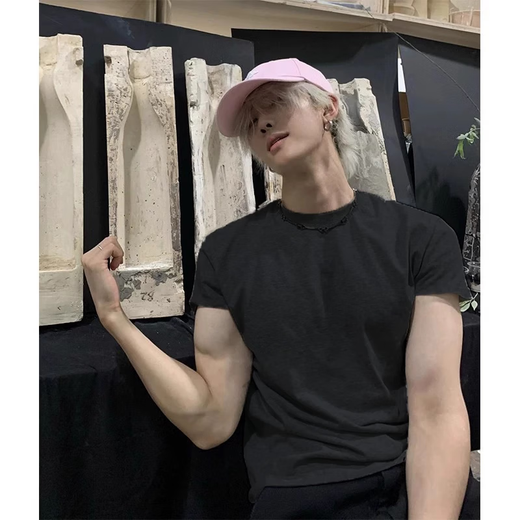 7 ausgezeichnete Produkte, Kurzarm-T-Shirt für Herren, neuer Sommerstil, kleiner Ausschnitt im amerikanischen Stil, schwerer Rundhalsausschnitt, rechte Schulter, schmales Fitness-Halbarm-Top für Herren, TXS-9906 Grau XL