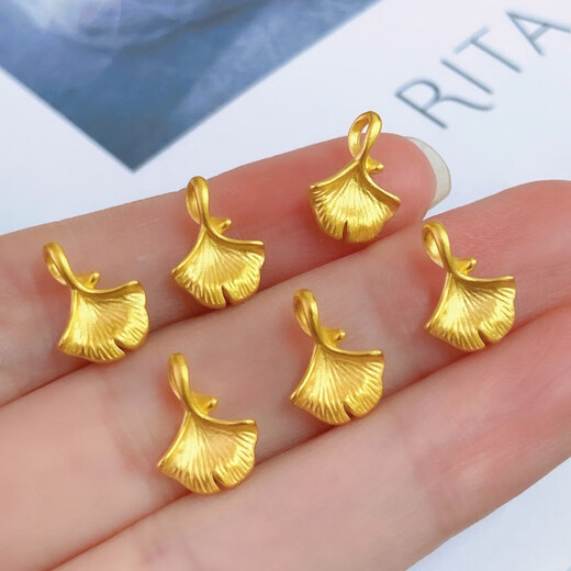 He Jiagong Old Phoenix 24K gold pendant 999 pure gold temperament leaf necklace women's niche clavicle chain 0.01g same style pendant + o-shaped chain