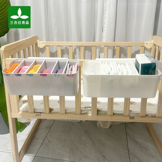 Baby bedside storage diaper storage bag bedside hanging bag fence slipper storage climbing mat storage main picture