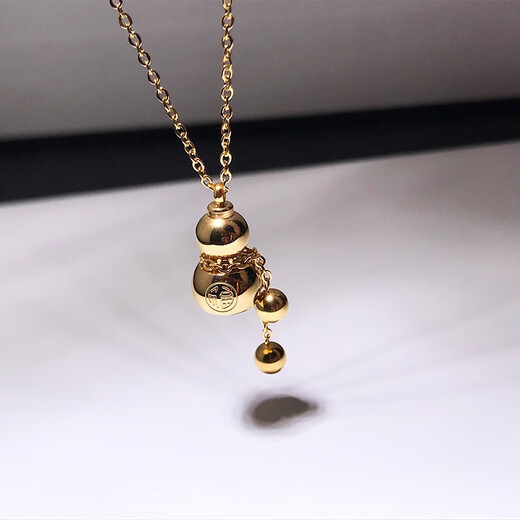 QUAMER small gourd necklace 2025 new women's fortune brand pendant exquisite 18k gold titanium steel clavicle chain for women 18K gold flash