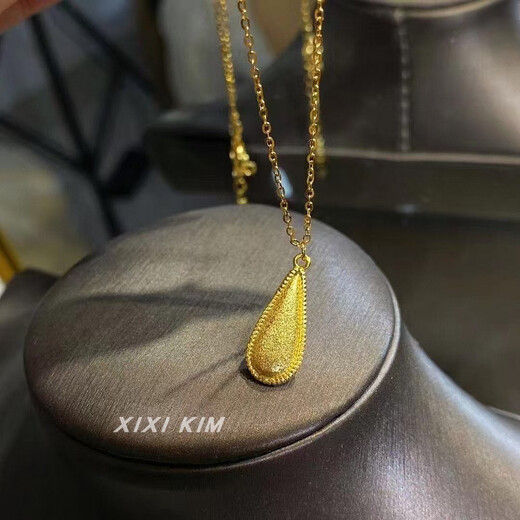 Red shadow gilt water drop necklace for women 18k gold plated brushed love pendant silver clavicle chain retro light luxury new Chinese style niche gilt water drop necklace