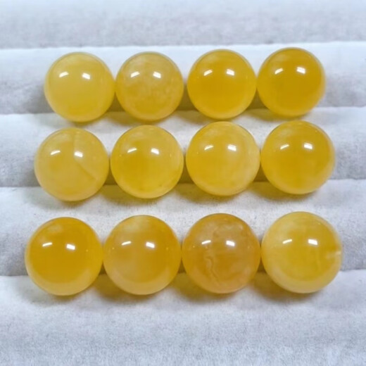 Core fragrance natural fidelity beeswax raw ore Russian material round beads single bead 3-12mm small beads loose beads chicken oil yellow with pearl white nectar 3mm yellow and white flower beeswax round beads 1 piece 1.0 through hole
