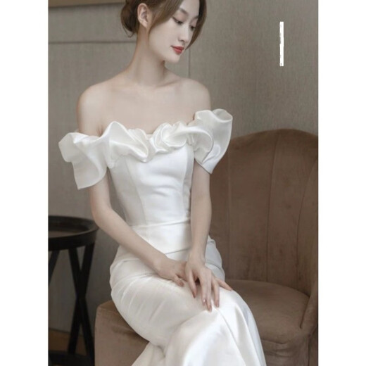 Chuangjingyi chooses light wedding dress, one-shoulder French light wedding dress, satin temperament, fishtail for bride, slimming, small tail, white S