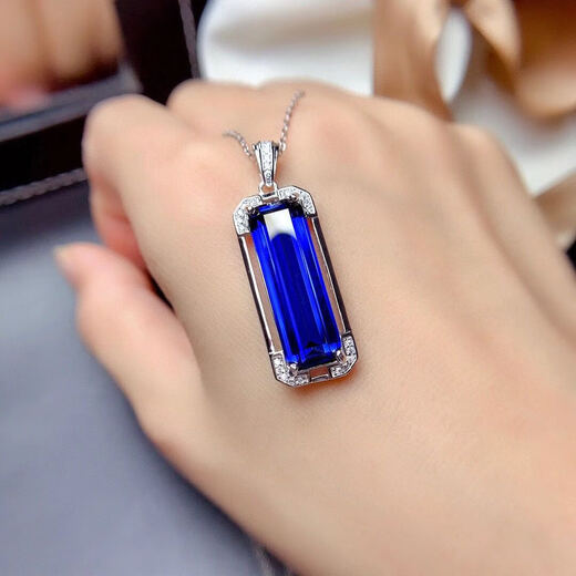 IosnIOSN Rectangular Sapphire Necklace 925 Silver White Gold Gemstone Corundum Collarbone Necklace Women's Tanzanite Sapphire Pendant 925 Silver Blue Sapphire Necklace