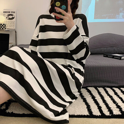 
Lexi Beiluo's sweet large-size long-sleeved nightgown student home clothes for spring and autumn 16863 cute three-eyed baby B 170 M (suitable for 80-100 Jin [Jin equals 0.5 kg])