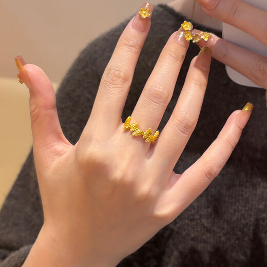 Sea Rover gold dot diamond butterfly ring women's new pure gold 999 niche design ring Valentine's Day gift for girlfriend Gold small crooked butterfly ring 10-11# gold weight about 1.95g
