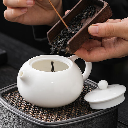 The teapot changes color when exposed to heat, mutton-fat jade changes color, purple sand ceramic tea set, high-grade special master teacup, Xi Shi pot - white single pot 210ml