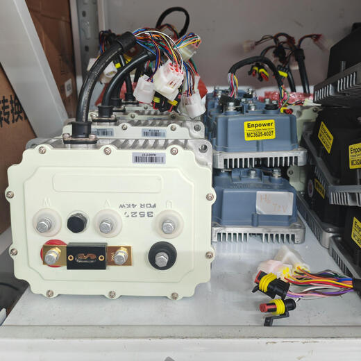 
Hongri S1/Hongri U8/Hongri lithium battery/Dia 1D controller/MC3527-7227/Hongrui controller Hongdou lead acid-60V-3KW-64 teeth