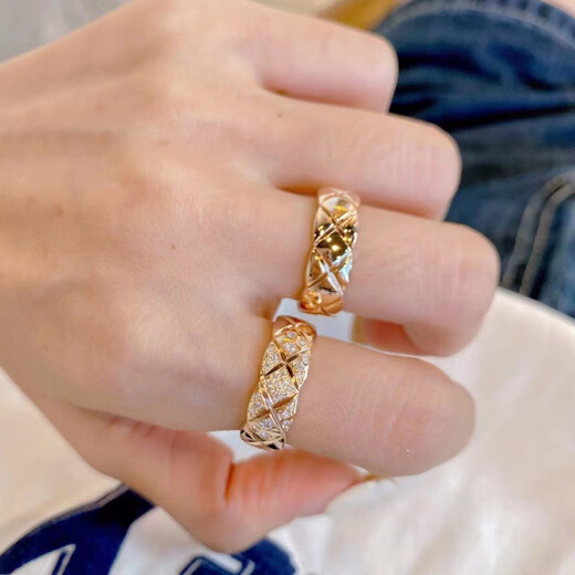 YIBIY small fragrant style coco diamond plaid ring for women 18K rose gold cross