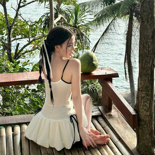 Lugeli Swimsuit Women's Suspender One-piece Skirt Swimsuit Women's 2025 New High-End Slim Covering Belly Sexy Hot Spring White Suspender Swimsuit One Size Recommended 80-120 Jin Jin is equal to 0.5 kg