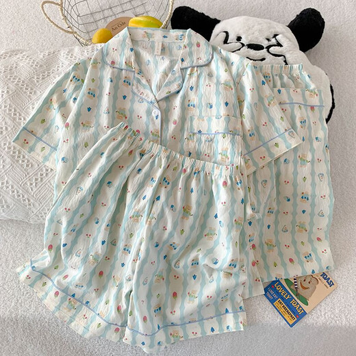 
Fenten three-piece set of cherry bear pajamas for women in summer short-sleeved cute cartoon loose cloud cotton summer home clothing set js-9905# black love three-piece set-cloud cotton M code 155-162 weight 105 Jin [Jin equals 0.5 kg]