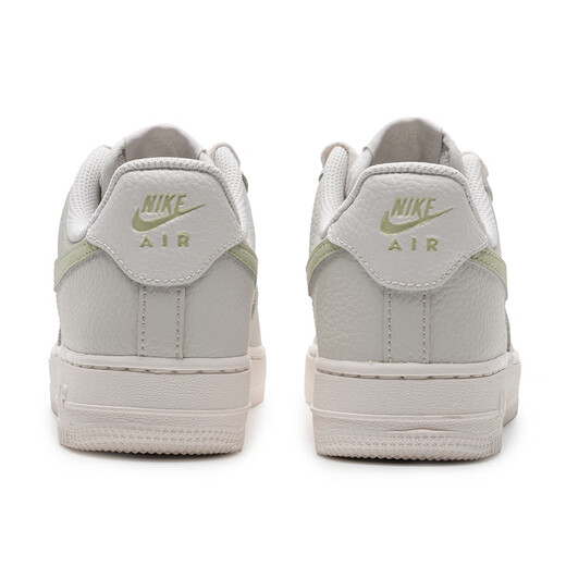 Nike (Nike) Freizeitschuhe für Frauen 25 Sommer neue Mode und frische weiße Schuhe Student Low Top Shoes Air Force1 IB3881-001 39