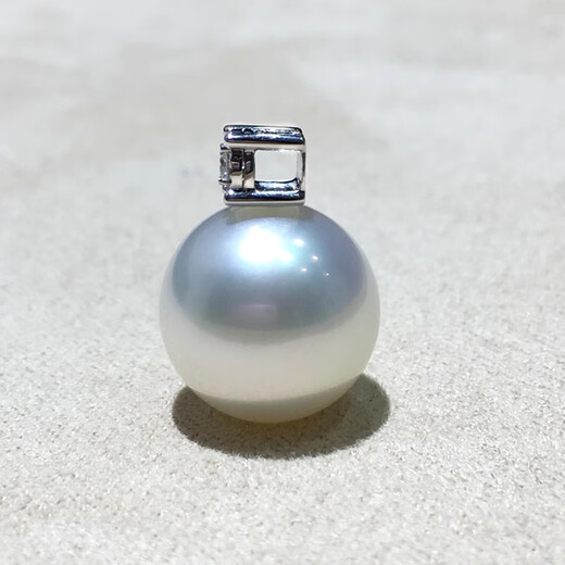 An Xuan'ao White Pearl Pendant 4A Cold Light Princess Extremely Intense Light South Sea White Pearl Inlaid with Diamond Sea Goddess Grade A Diamond Single without Chain 9 Points 5-10mm