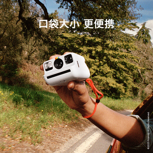 Polaroid GoGen2 instant outdoor camera mini mini portable travel selfie entry-level photography student boys and girls girlfriends wedding birthday Christmas gift white ready stock official standard (no photo paper)